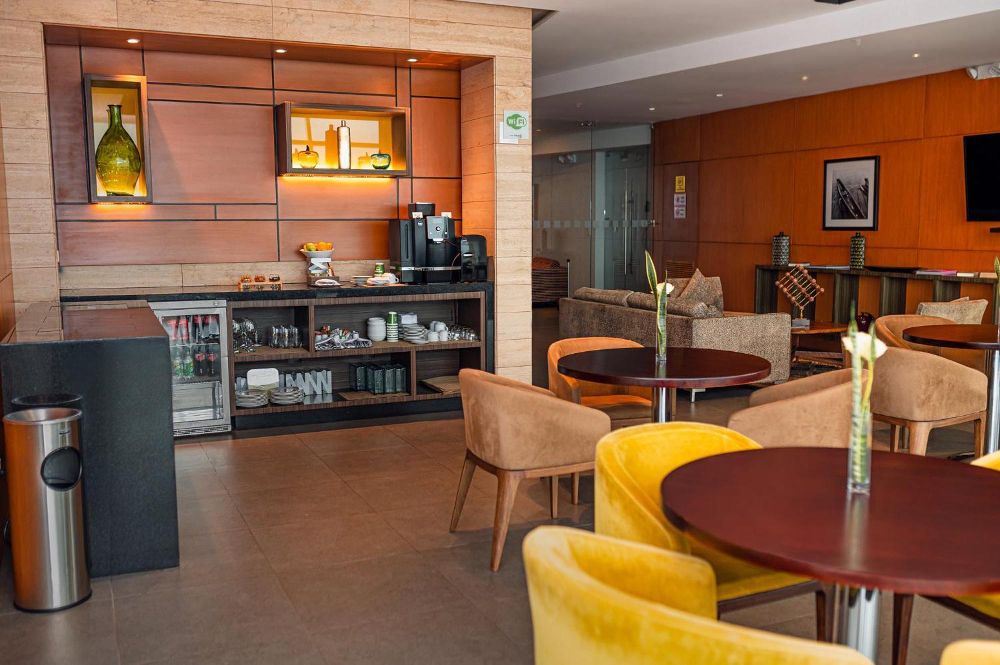 Holiday Inn Guayaquil Airport, An Ihg Hotel מראה חיצוני תמונה